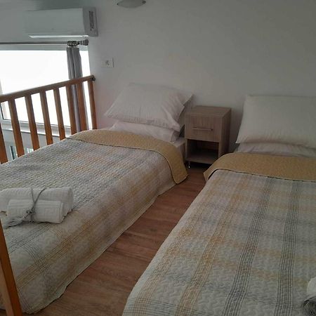 Agia Marina The Getaway 아파트 외부 사진